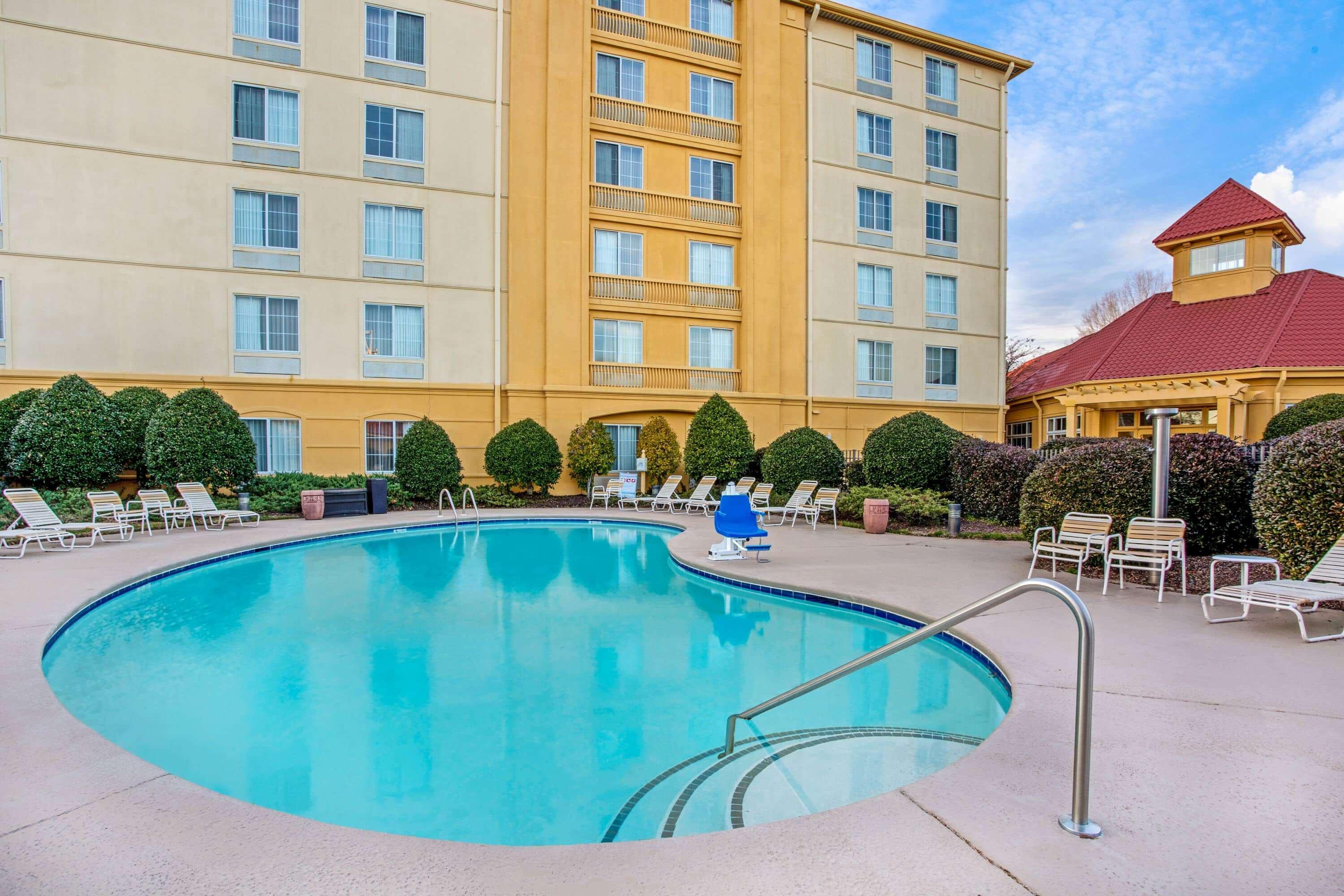 Hotel La Quinta By Wyndham Winston-Salem Extérieur photo